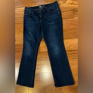 Old Navy Kicker Boot Cut Mid-Rise Jeans size 12 SHORT
